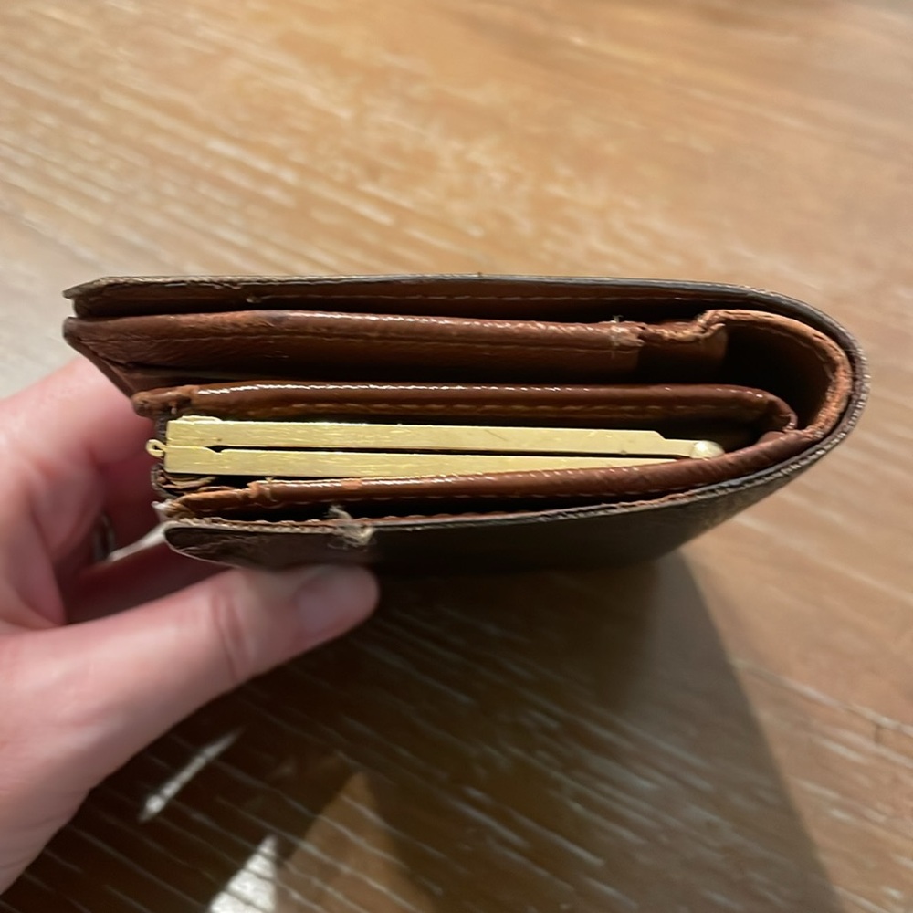 SALE PRICE FIRM Louis Vuitton monogram wallet - with snap, kiss lock coin pocket - Picture 5 of 10